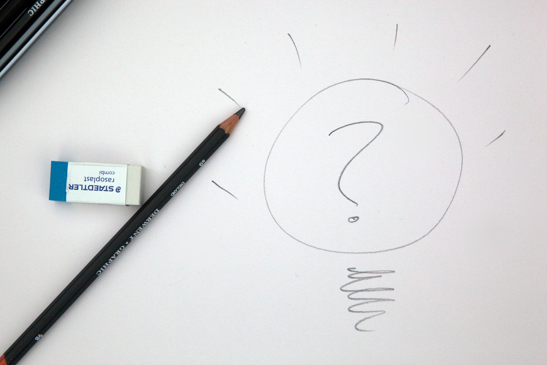 mark-fletcher-brown-nN5L5GXKFz8-unsplash Writing down an idea