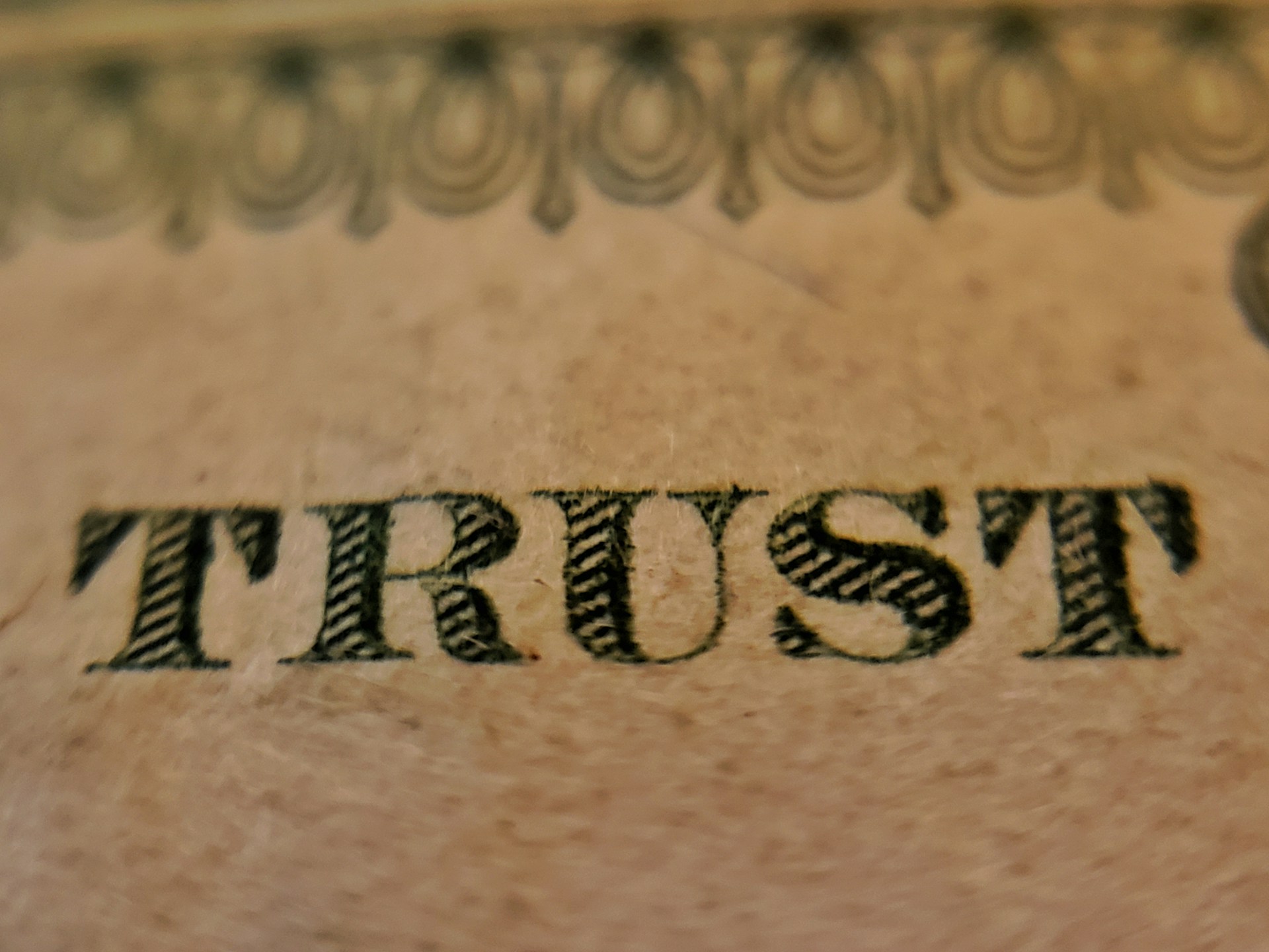 joshua-hoehne-rIUx_Q9_axw-unsplash Trust