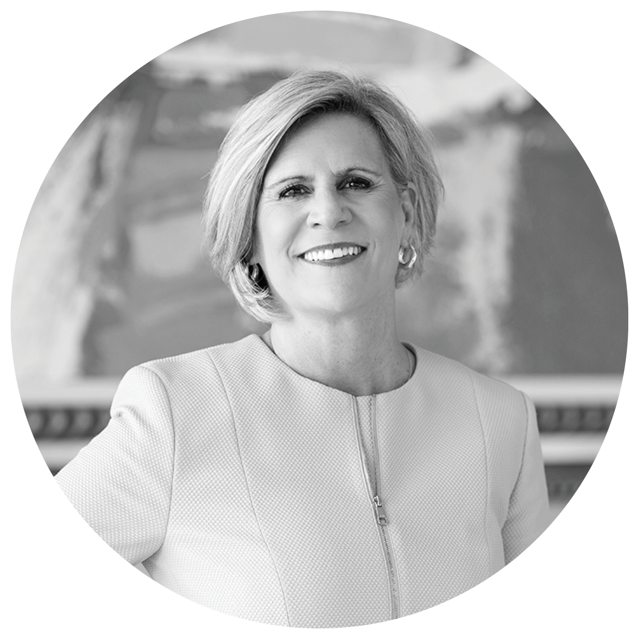 Round Headshot Images - Jan Lehman